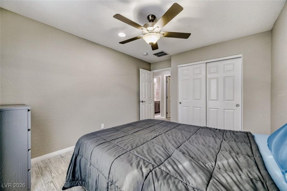 70 Pikiariki Ct, Las Vegas, NV 89183-7