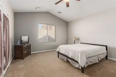 8692 Blakely Ct, Las Vegas, NV 89148