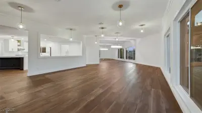 1900 S 15th St, Las Vegas, NV 89104