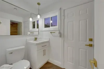 1900 S 15th St, Las Vegas, NV 89104