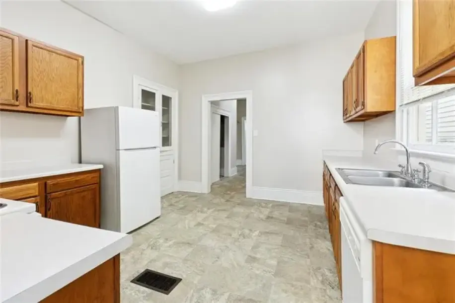 2216-18 Broadway St, Louisiana-10