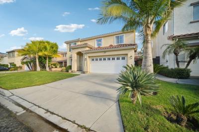 13042 Mesa Verde Way, Sylmar, CA 91342